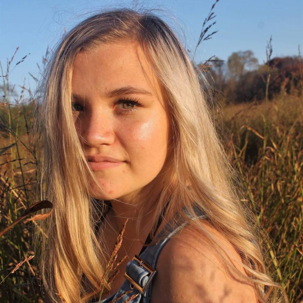Meet your Posher, Sarah